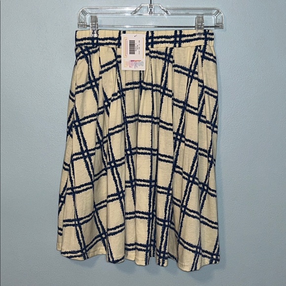 LuLaRoe Dresses & Skirts - NWT LuLaRoe Madison Circle Skirt, Size Small